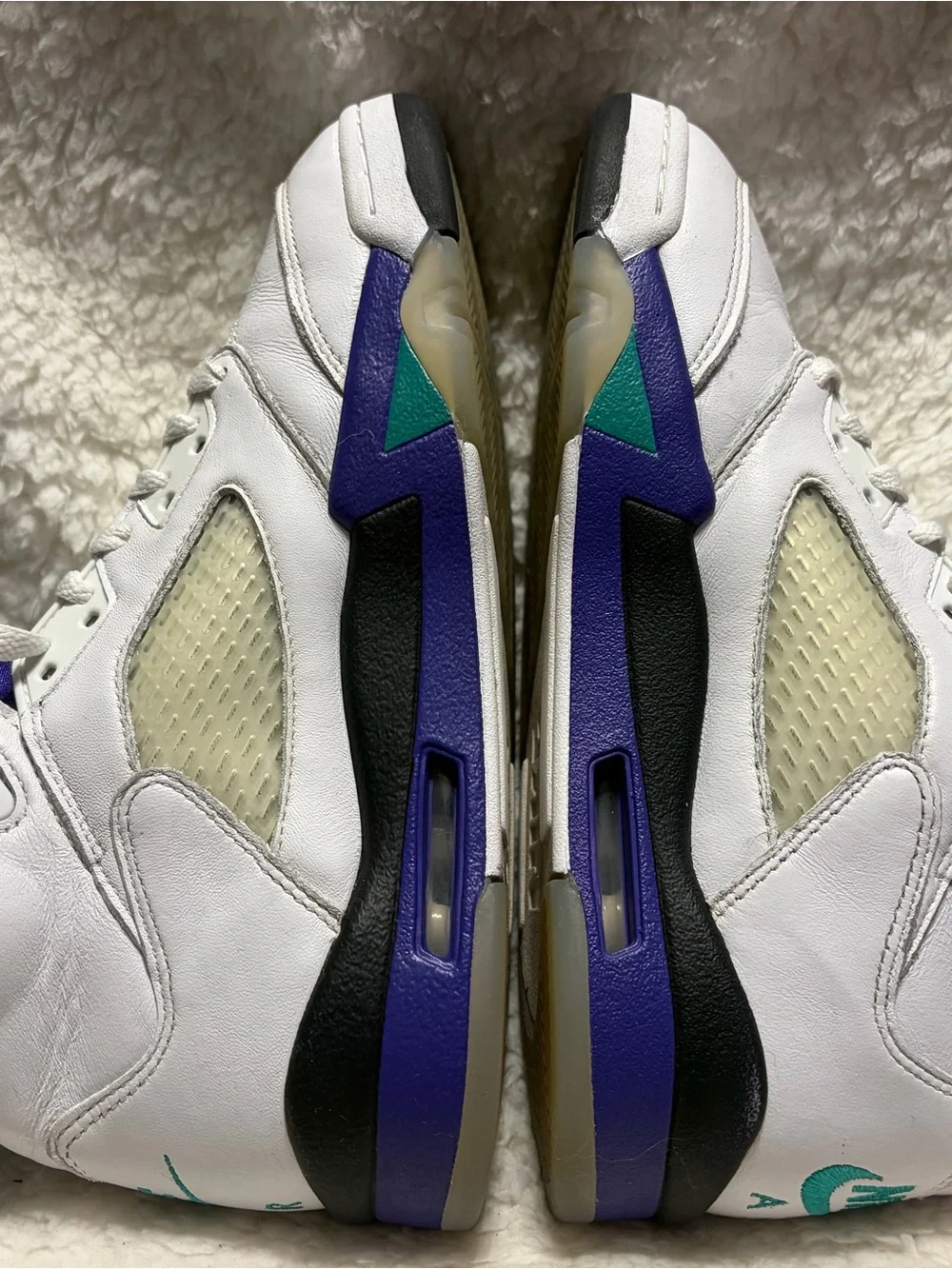 Nike Air Jordan 5 2025 Grape men’s size 7.5 HQ7978-100